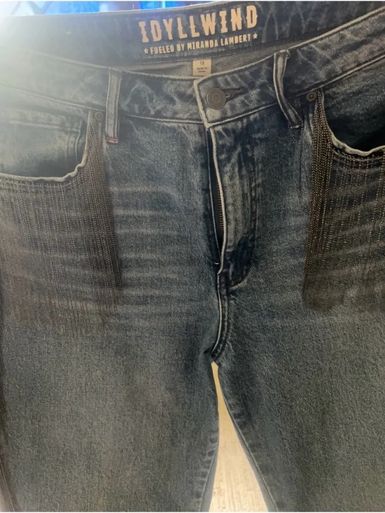 IDYLLWIND
 High rise Blue Distressed Fringe Women’s Jeans - Picture 3 of 5